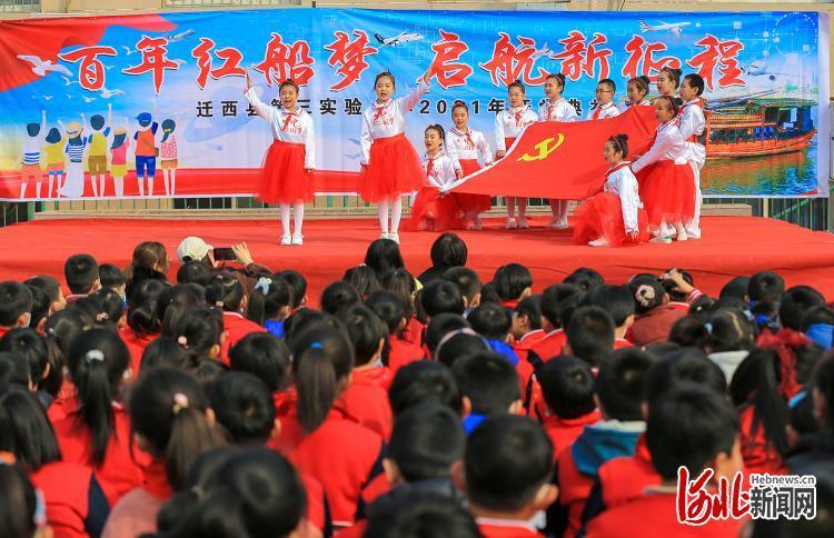 想要培养孩子的语言表达能力，父母需要做哪些事情？游戏画面